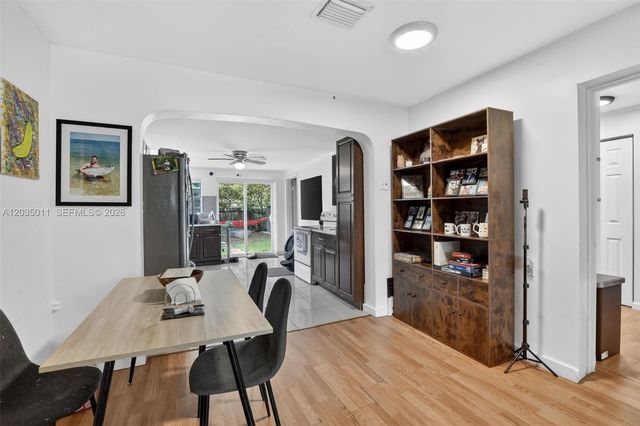 6238 Hayes St 0, Hollywood, FL 33024