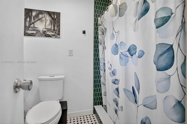 6238 Hayes St 0, Hollywood, FL 33024