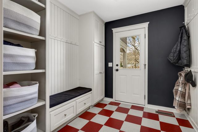 15782 Cobblestone Lake Parkway, Apple Valley, MN 55124