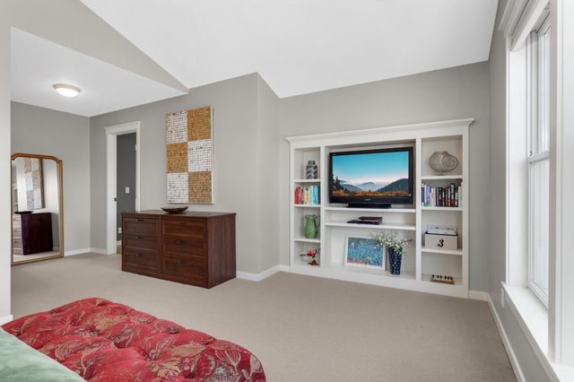 15782 Cobblestone Lake Parkway, Apple Valley, MN 55124