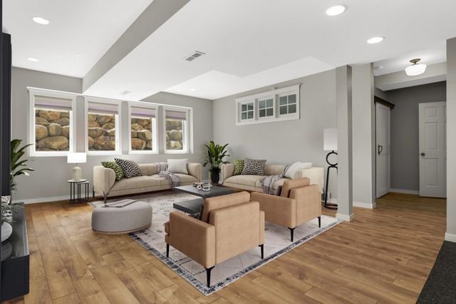 15782 Cobblestone Lake Parkway, Apple Valley, MN 55124