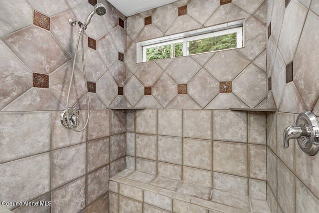 5340 W Hull LOOP, Coeur D'alene, ID 83814
