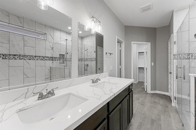 5118 Danfield Drive, Houston, TX 77053