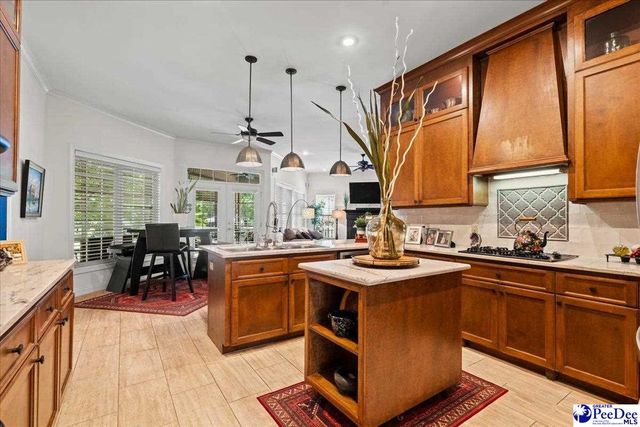386 Winners Circle, Hartsville, SC 29550