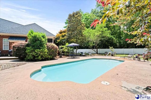 386 Winners Circle, Hartsville, SC 29550