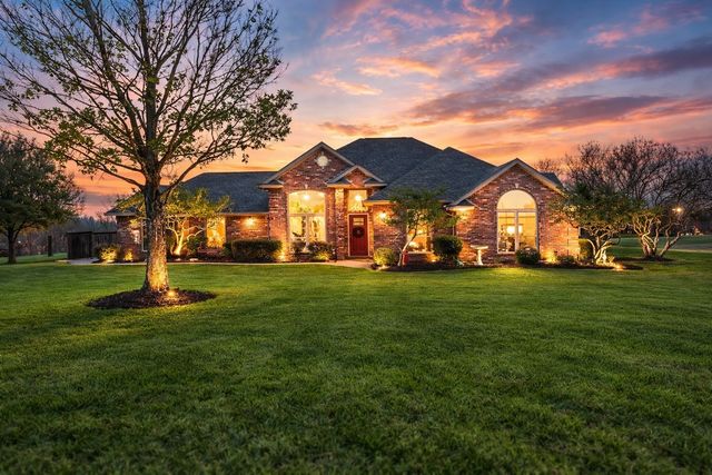 10711 E Clover Lane, Forney, TX 75126