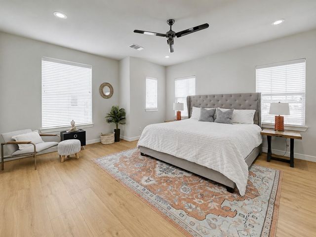 4526 Yoakum Boulevard, Houston, TX 77006