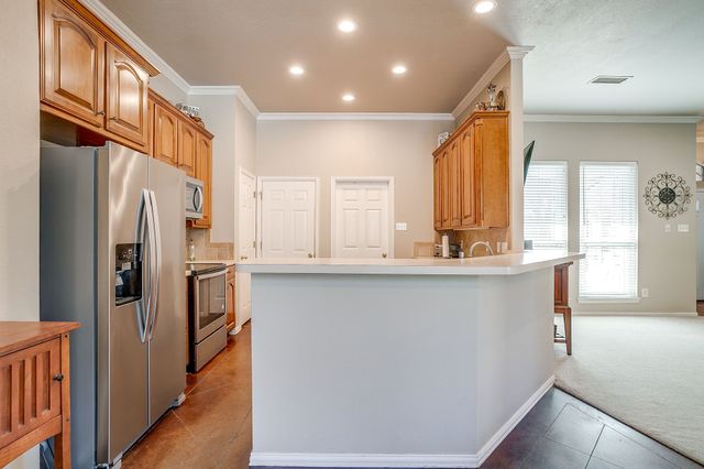 1125 Starling Court, Burleson, TX 76028