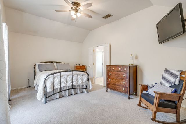 1125 Starling Court, Burleson, TX 76028