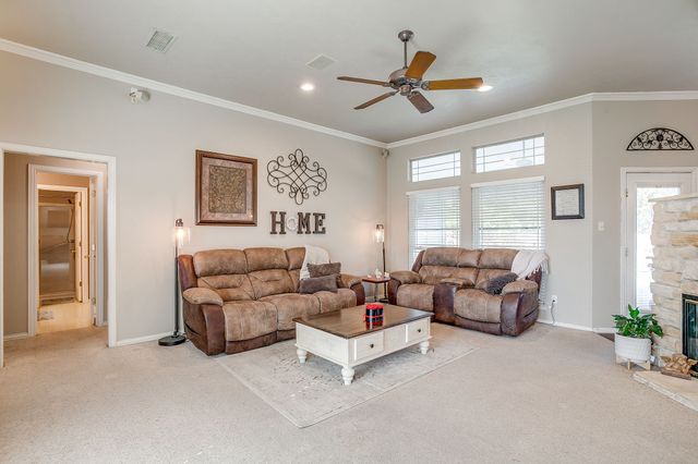 1125 Starling Court, Burleson, TX 76028