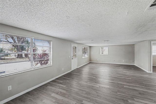 6924 E 21ST AVENUE, Tampa, FL 33619