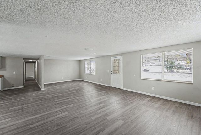 6924 E 21ST AVENUE, Tampa, FL 33619