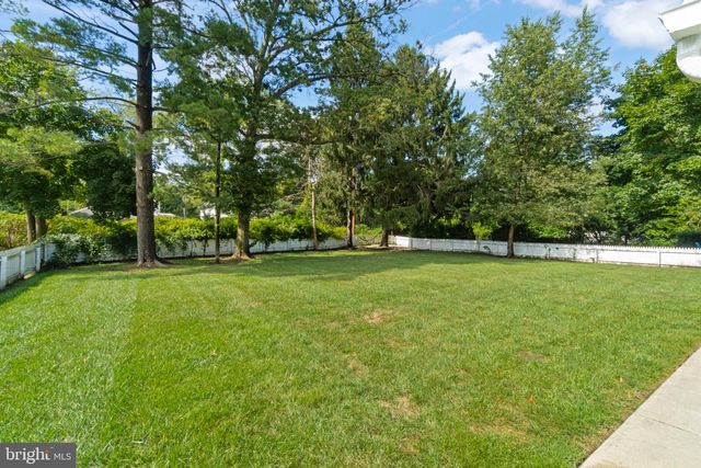 124 GLENWOOD AVE, Merchantville, NJ 08109