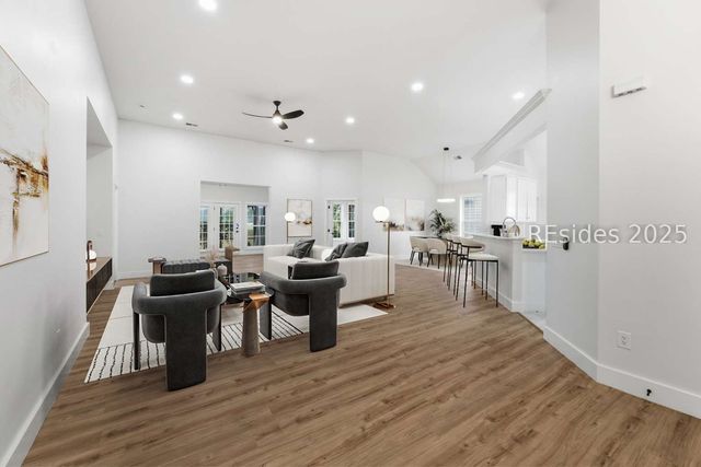 112 Pinecrest Dr, Bluffton, SC 29910