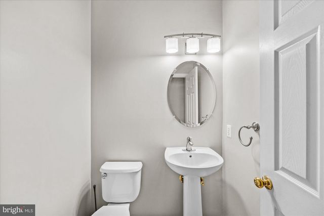 26068 TALAMORE DR, Chantilly, VA 20152