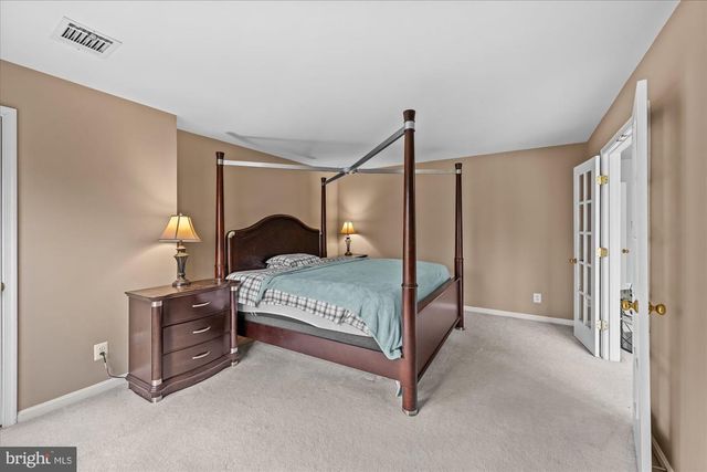 26068 TALAMORE DR, Chantilly, VA 20152