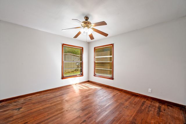 2615 W Johnson Street, Denison, TX 75020