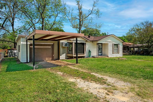 2615 W Johnson Street, Denison, TX 75020