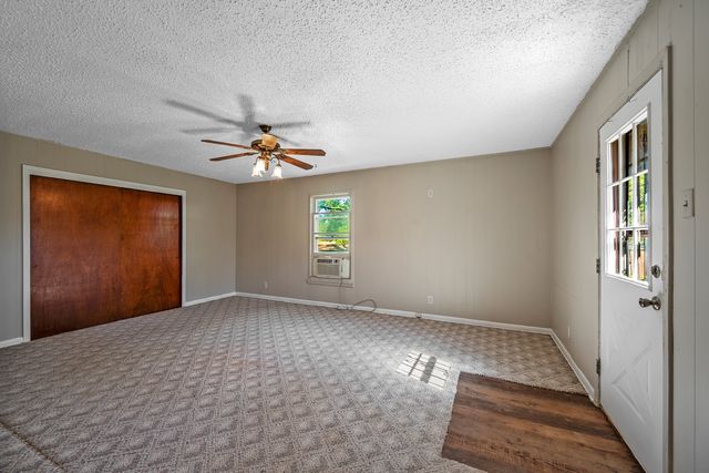 2615 W Johnson Street, Denison, TX 75020