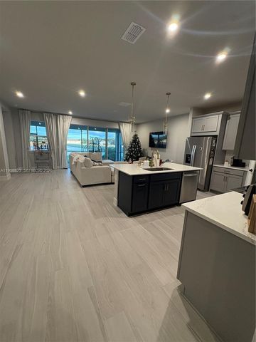 5020 124 Ave E, Other City - In The State Of Florida, FL 34219