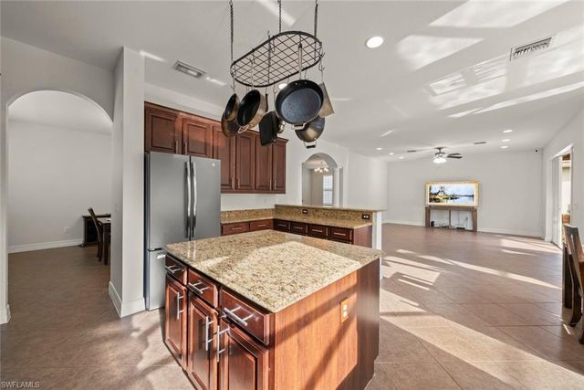 11260 Sparkleberry DR, Fort Myers, FL 33913