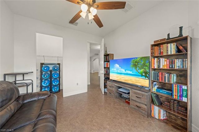 11260 Sparkleberry DR, Fort Myers, FL 33913