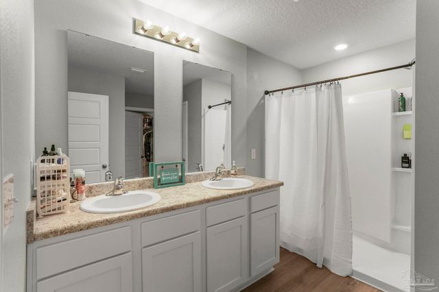 903 Lovebird Ct, Pensacola, FL 32534