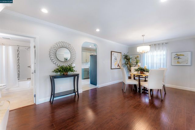 1243 Plaza Dr, Martinez, CA 94553