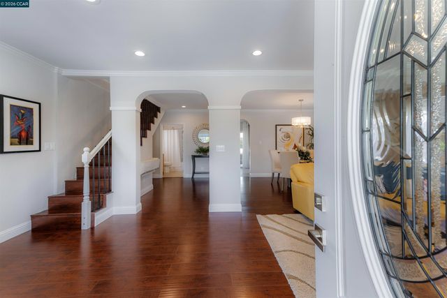 1243 Plaza Dr, Martinez, CA 94553