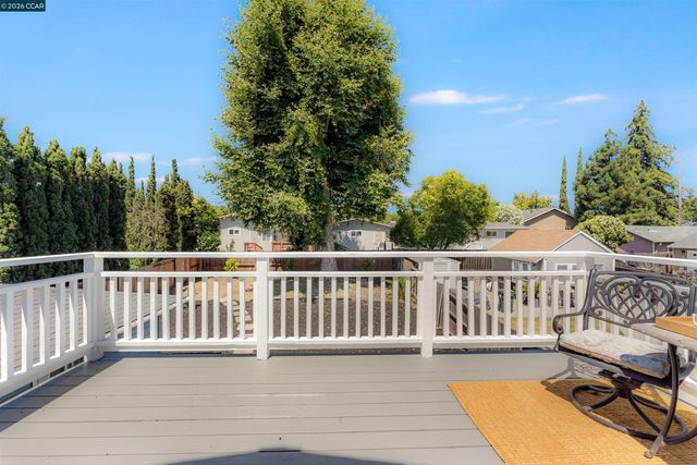 1243 Plaza Dr, Martinez, CA 94553