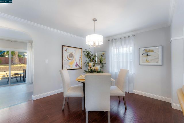1243 Plaza Dr, Martinez, CA 94553