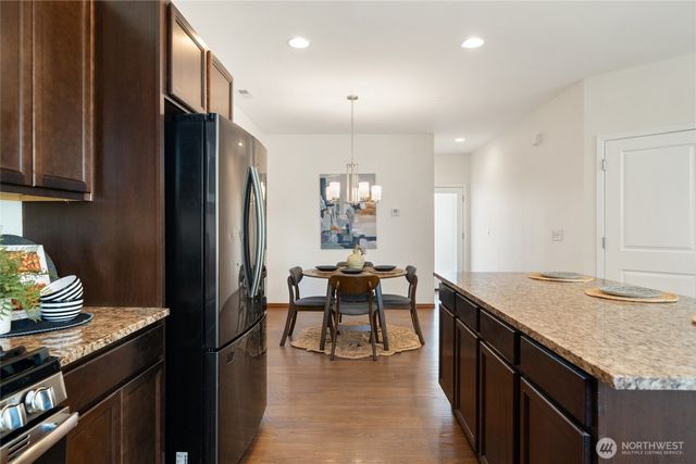 1008 Samara Street, Bremerton, WA 98310