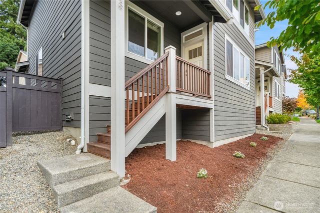 1008 Samara Street, Bremerton, WA 98310