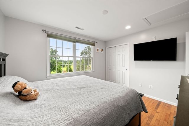 15 Fairways Ln, Methuen, MA 01844