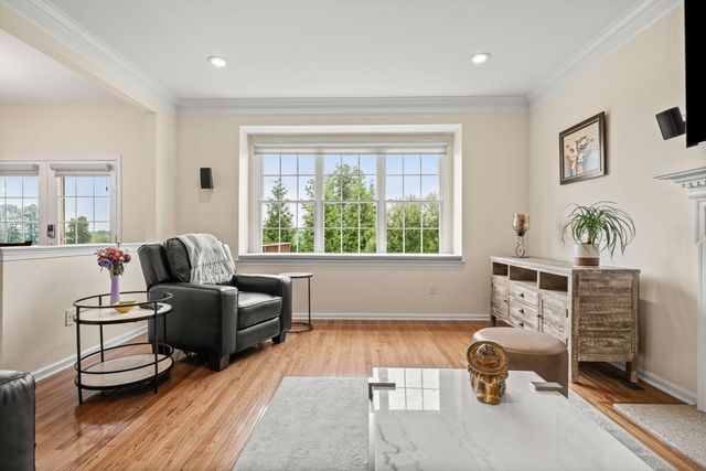15 Fairways Ln, Methuen, MA 01844