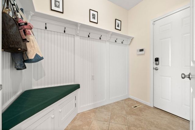 15 Fairways Ln, Methuen, MA 01844