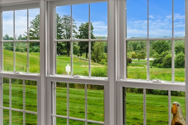 15 Fairways Ln, Methuen, MA 01844