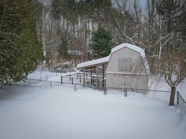 5279 W Lakewood Road, Whitehall Twp, MI 49461