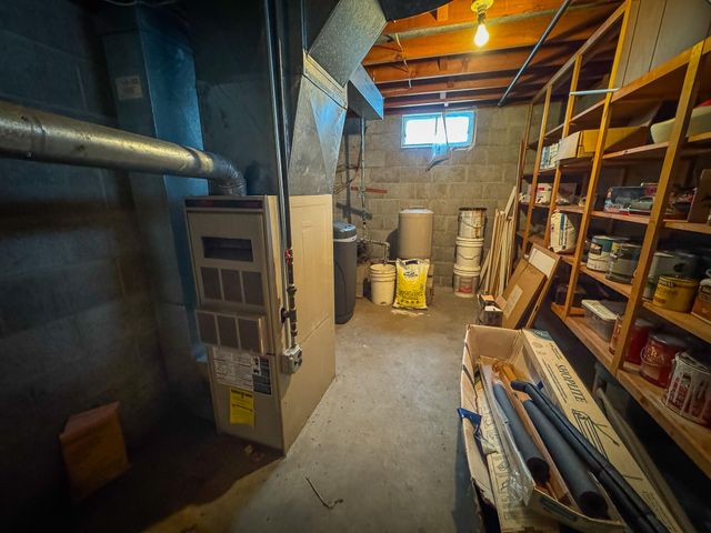 5279 W Lakewood Road, Whitehall Twp, MI 49461