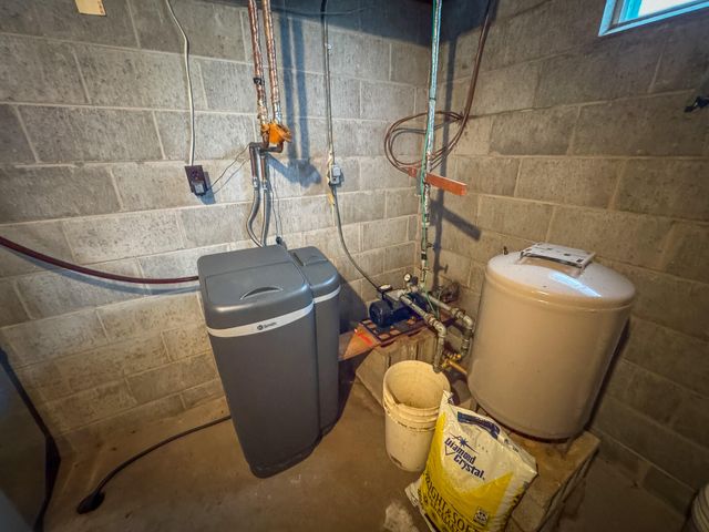 5279 W Lakewood Road, Whitehall Twp, MI 49461