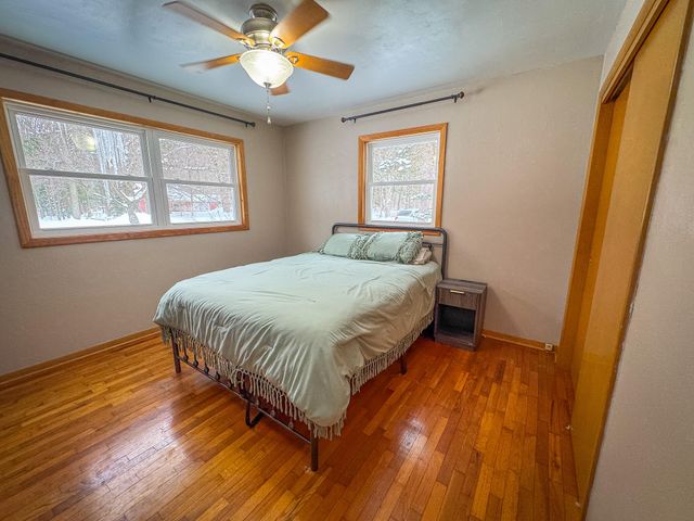 5279 W Lakewood Road, Whitehall Twp, MI 49461