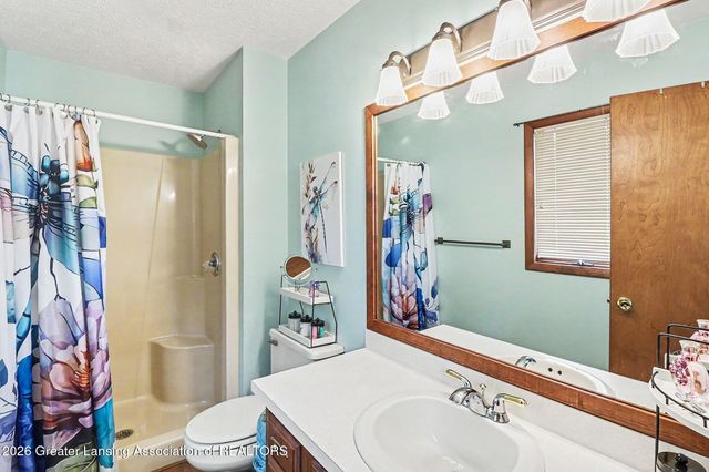 1404 Riley Ridge, Lansing, MI 48917