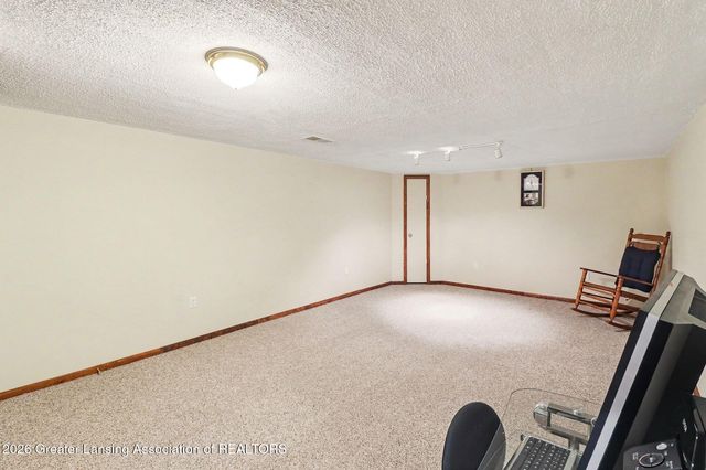 1404 Riley Ridge, Lansing, MI 48917