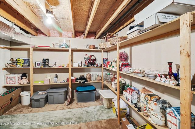 1404 Riley Ridge, Lansing, MI 48917