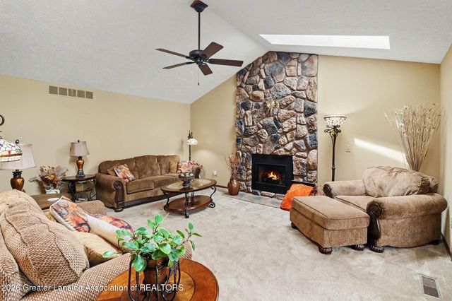 1404 Riley Ridge, Lansing, MI 48917
