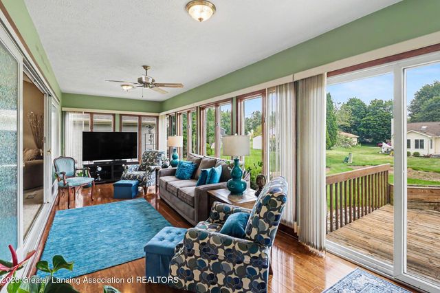 1404 Riley Ridge, Lansing, MI 48917
