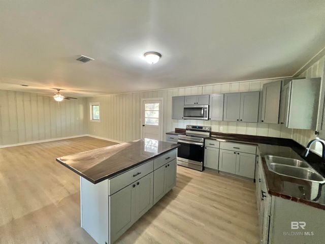 847 Sidney E Manning Boulevard, Flomaton, AL 36441