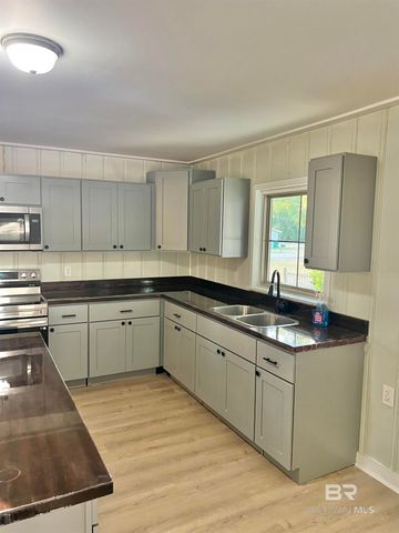 847 Sidney E Manning Boulevard, Flomaton, AL 36441