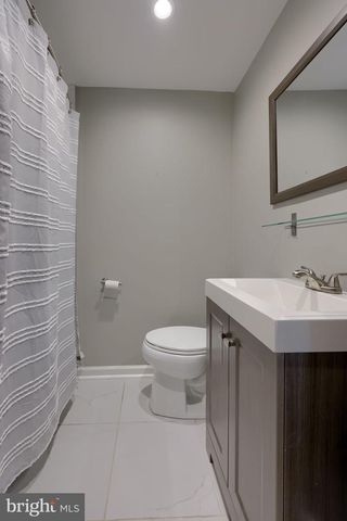 177 LEHMAN DR, York, PA 17403