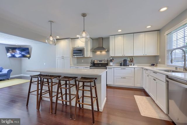 177 LEHMAN DR, York, PA 17403